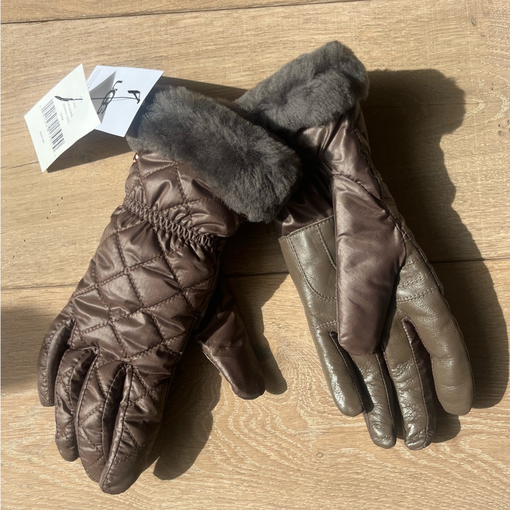 UGG Chocolate Quilted Gloves with Plush Trim